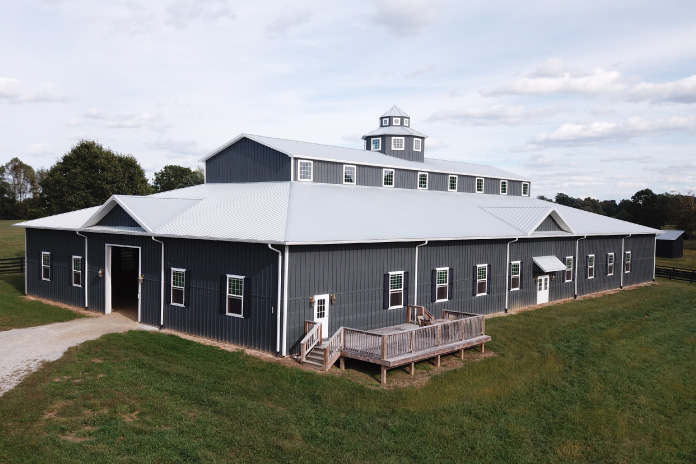 Custom Features of Flying Cross Riding Arena