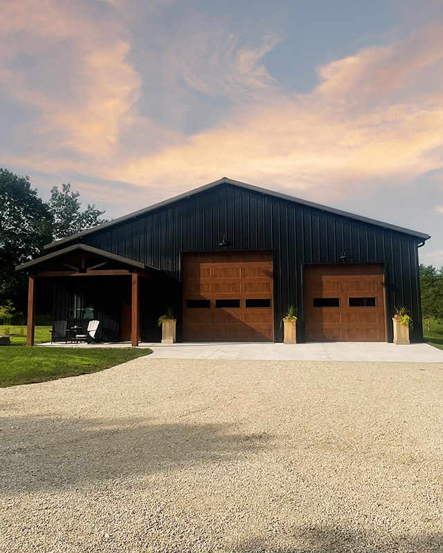 Barn / Garage Designed and Built by Walters Buildings Barn / Garage Designed and Built by Walters Buildings