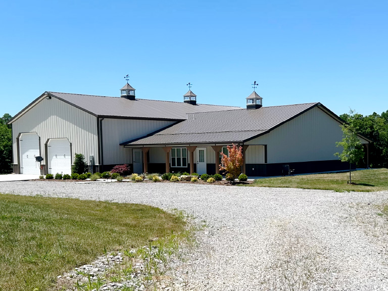 Cabins & Hunting Lodges Cabins & Hunting Lodges