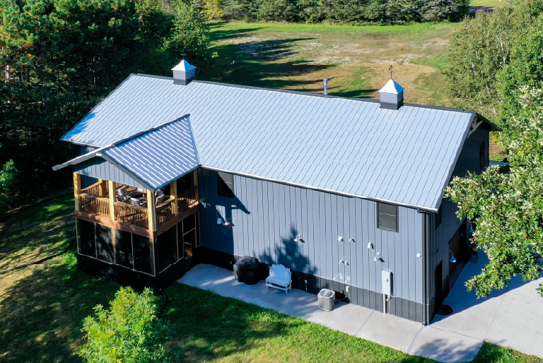 Award Winning Custom Features Award Winning Custom Features