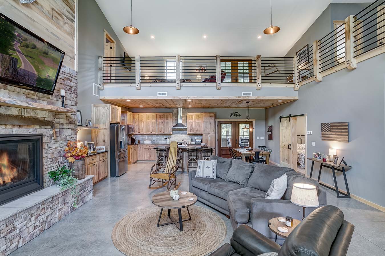 Great Room as you Enter Barndomium