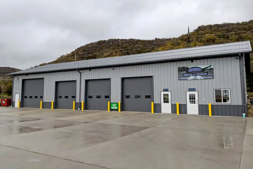 Midwest Repair & Towing