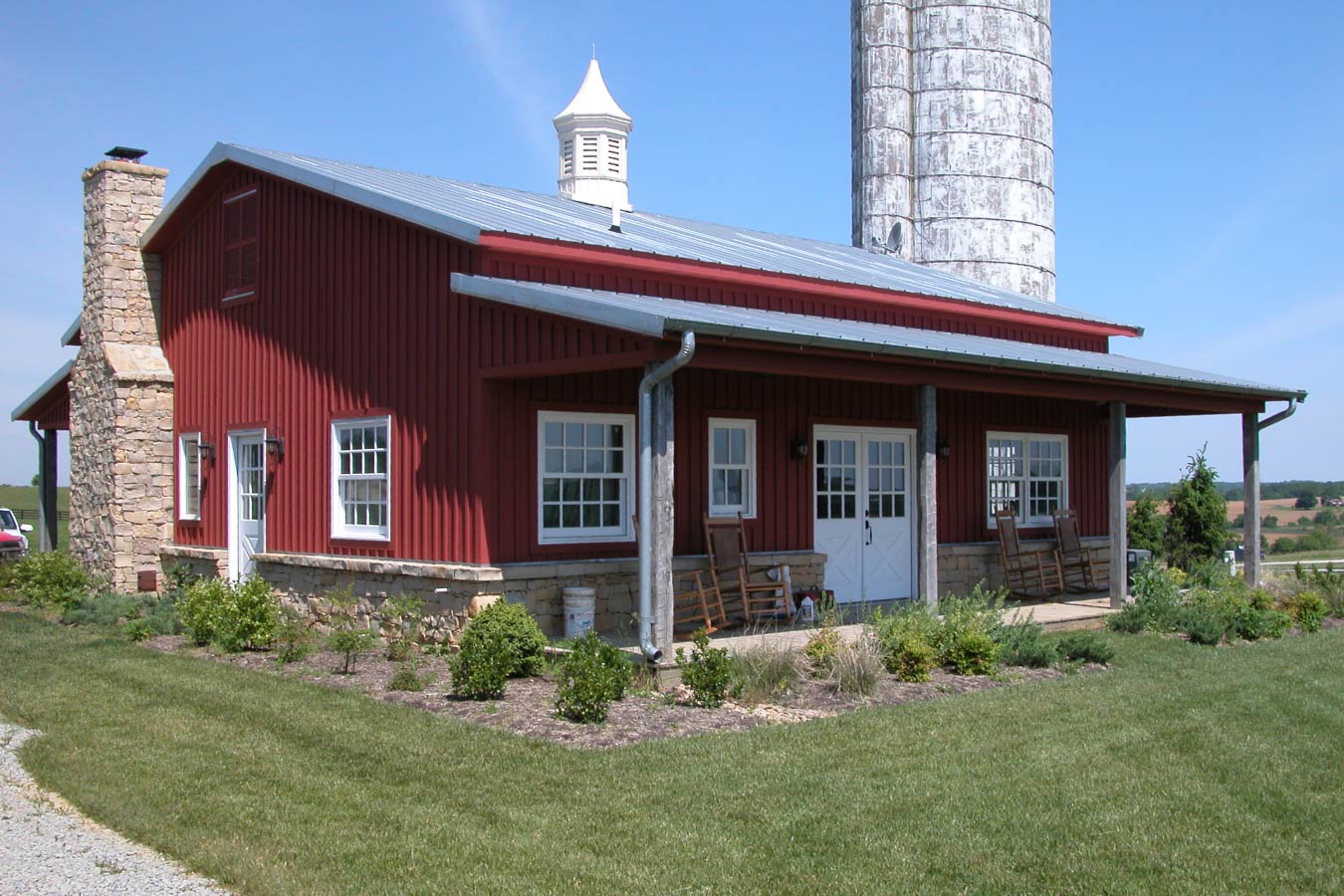 41-2799 Pole Shed Home with Porch